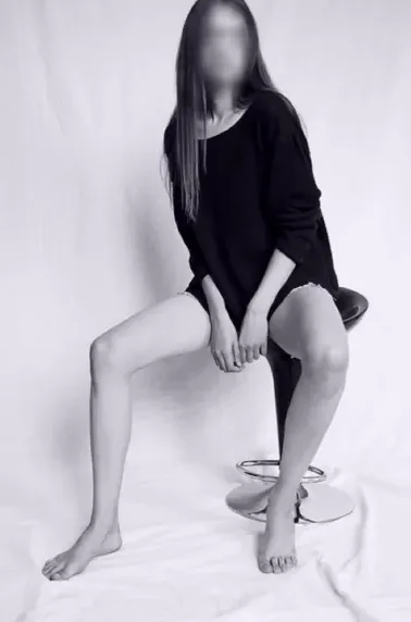 Aoife, 28
