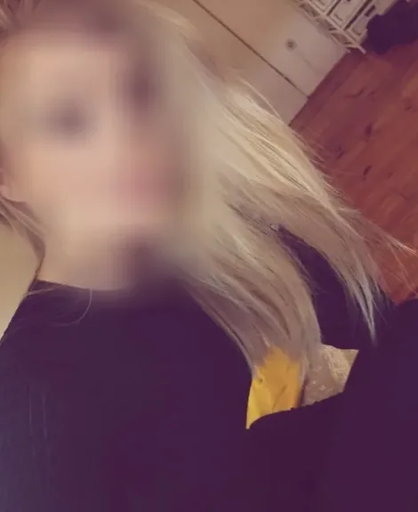 Demi, 36