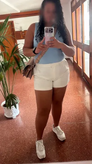 Harleen, 33