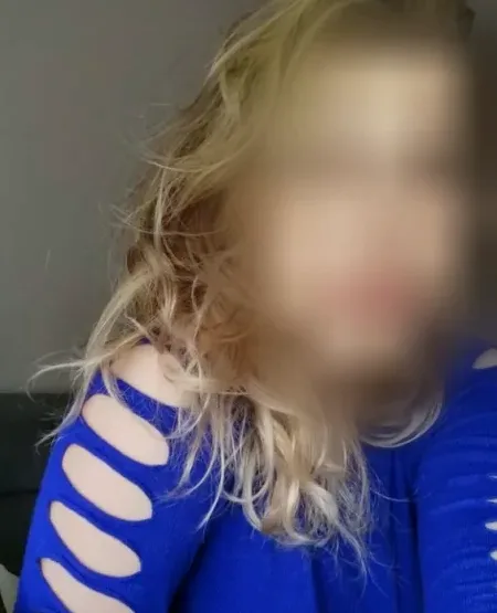 Kayleigh, 36