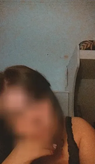 Kelly, 29