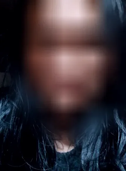 Lily, 32