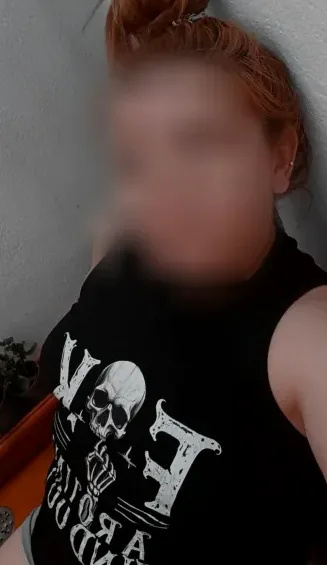 Lucy, 35